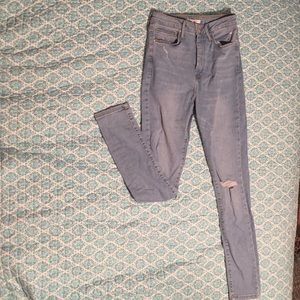 BRAND NEW NEVER WORN